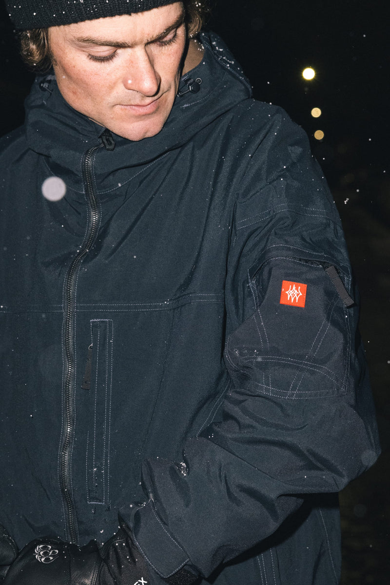 Load image into Gallery viewer, 686 Men's DOJO Shell Jacket 2027
