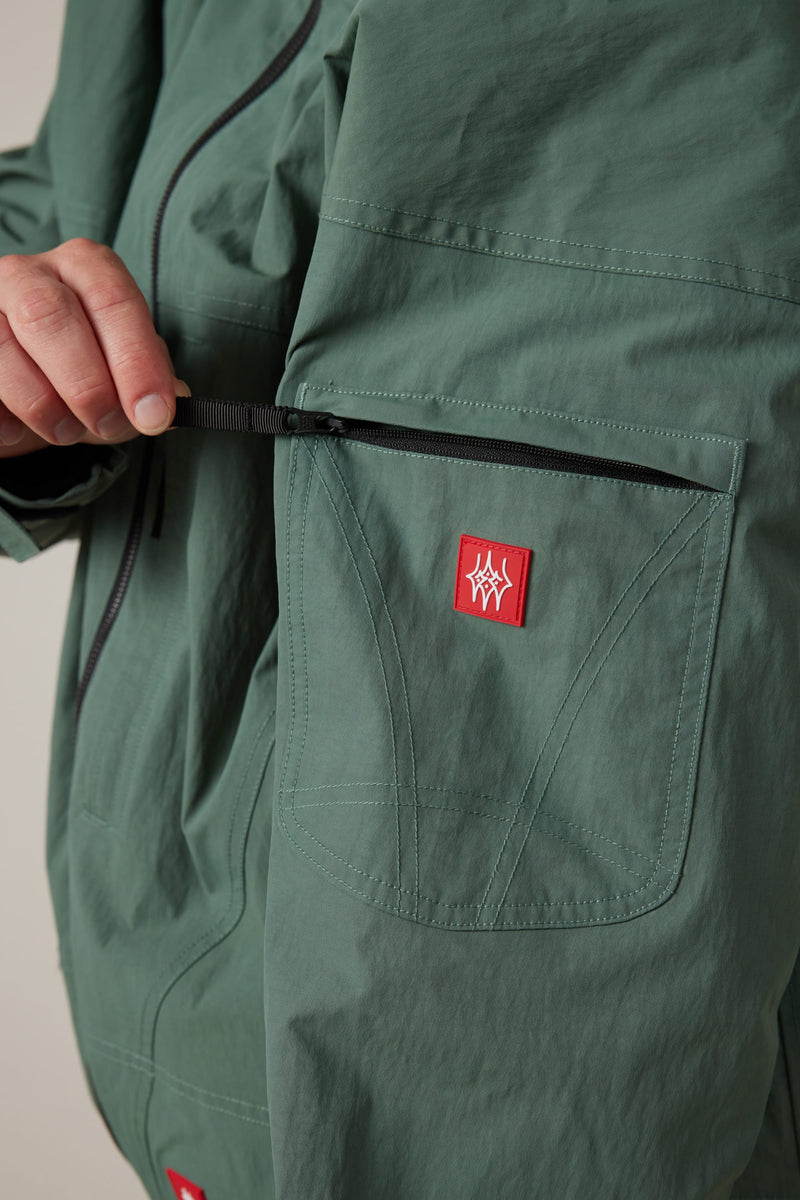 Load image into Gallery viewer, 686 Men's DOJO Shell Jacket 2027
