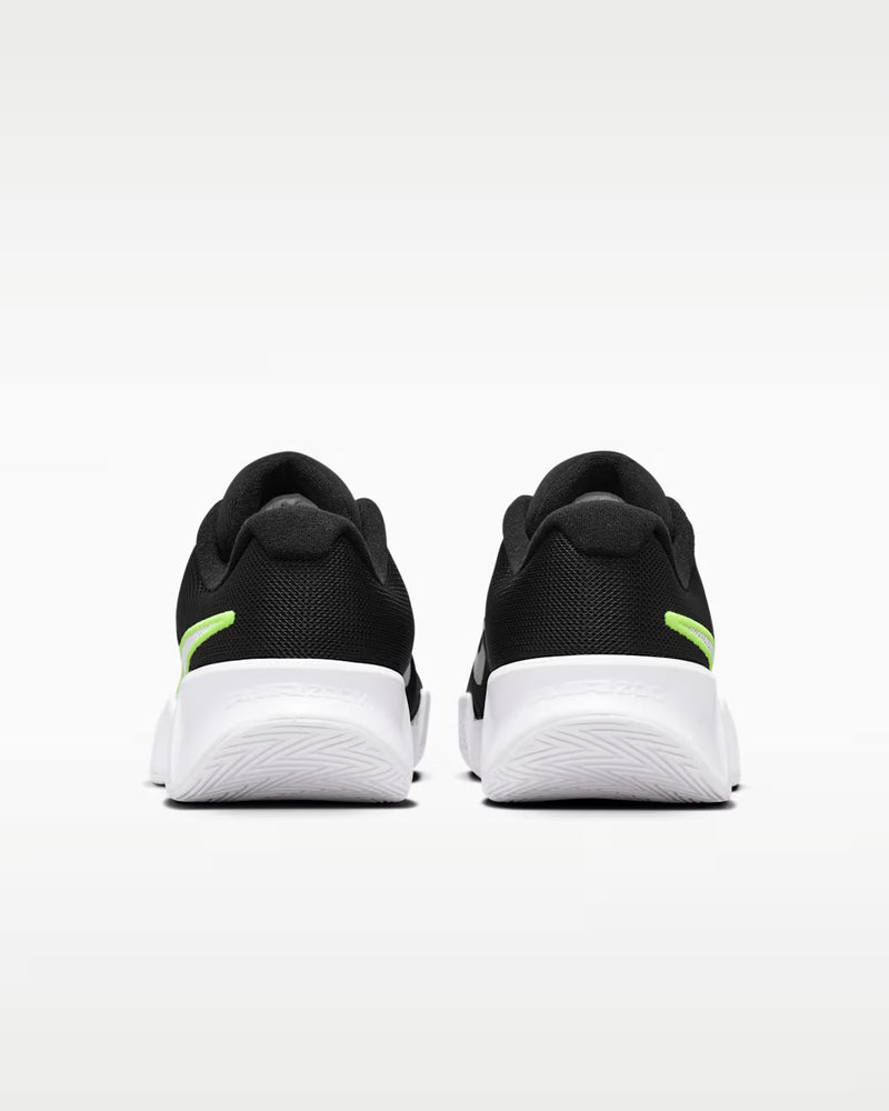 Load image into Gallery viewer, Nike Men's GP Challenge Pro Tennis Shoes
