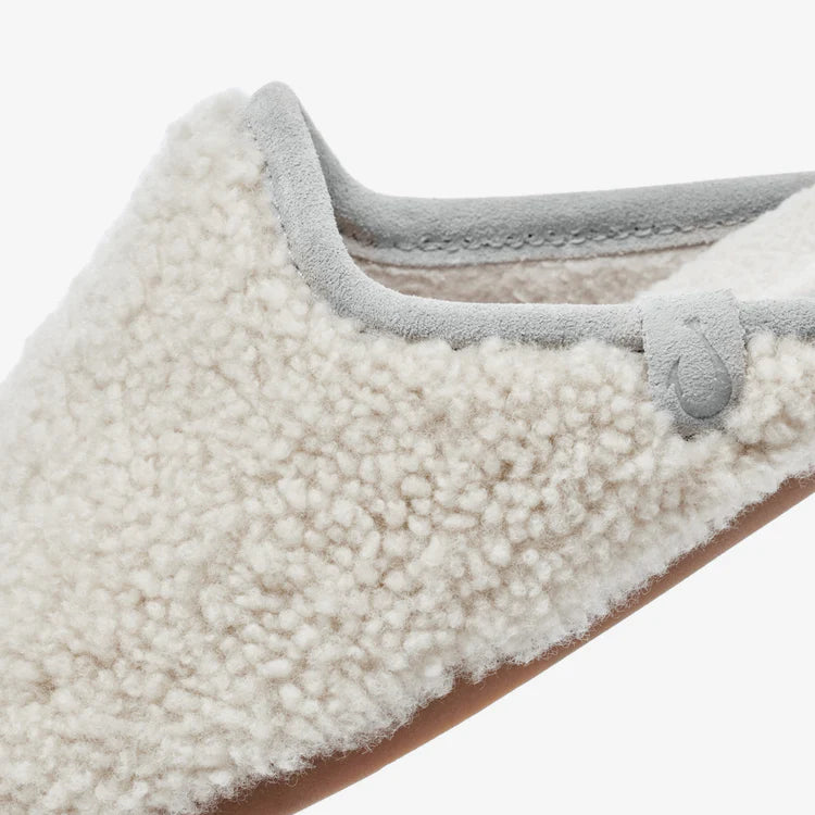 Load image into Gallery viewer, OluKai Women's Hale Mule Slipper
