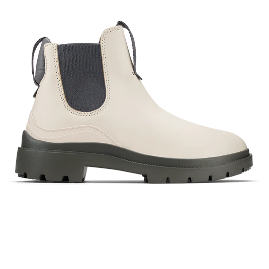 OluKai Women's Hehi Chelsea Boots