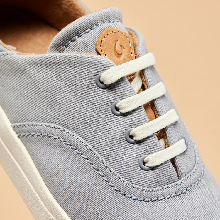 Load image into Gallery viewer, OluKai Women&#39;s Kohu Canvas Sneakers
