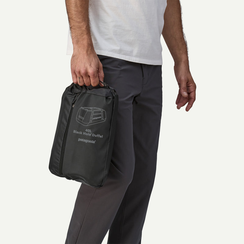 Load image into Gallery viewer, Patagonia Black Hole Duffel 40L 25
