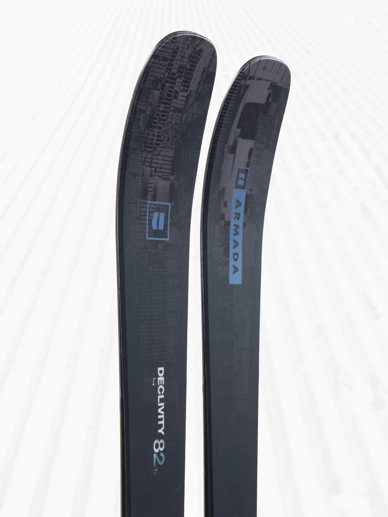 Load image into Gallery viewer, Two skis with &#39;Armada&#39; branding on a white background
