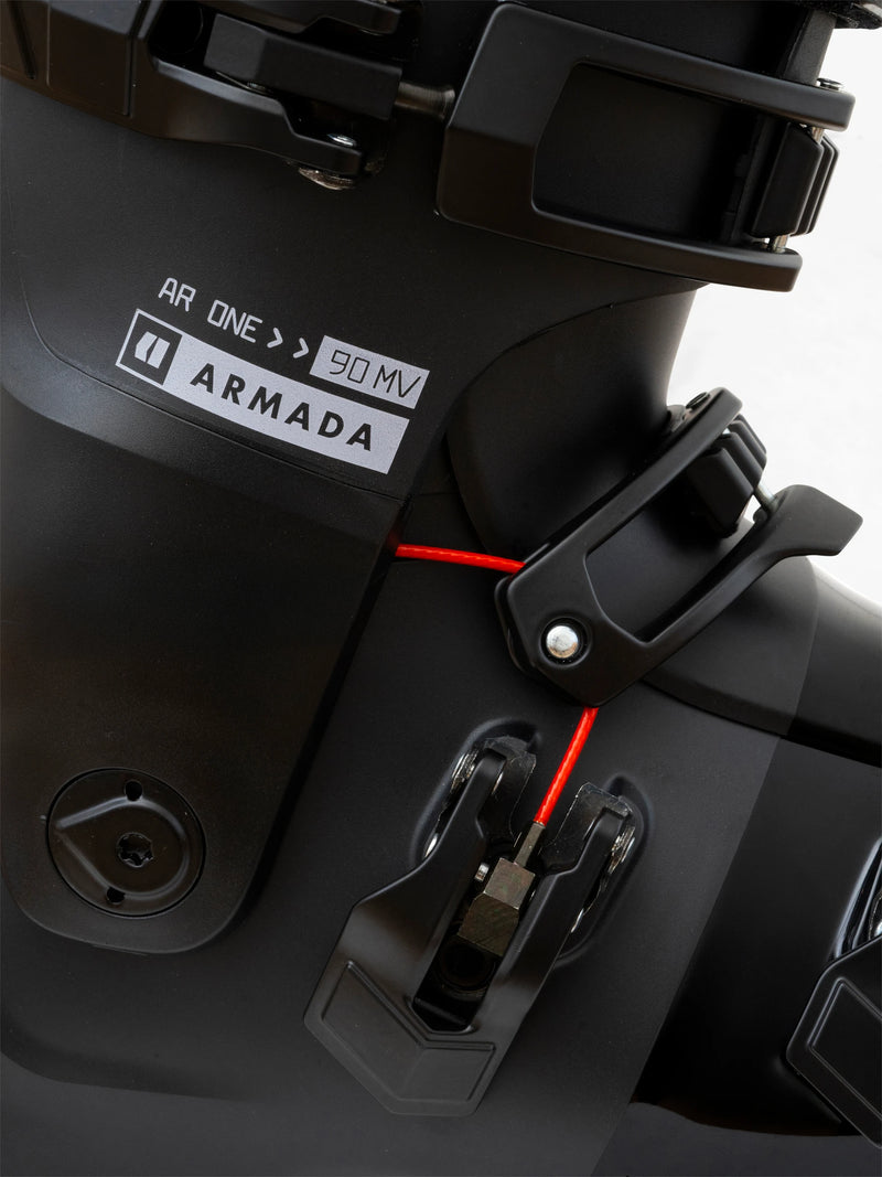 Load image into Gallery viewer, Armada Men's AR One 90 MV Skis Boots 2027
