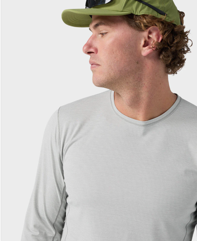 Load image into Gallery viewer, Stio Men's Lucent Long Sleeve Tee - Ski &amp; Tennis Station
