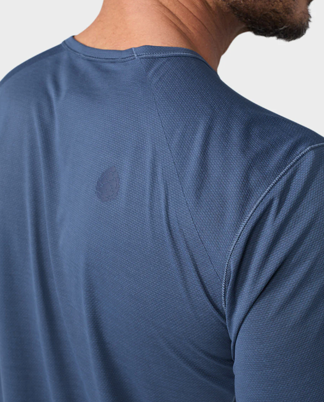 Load image into Gallery viewer, Stio Men's Lucent Short Sleeve Tee - Ski &amp; Tennis Station
