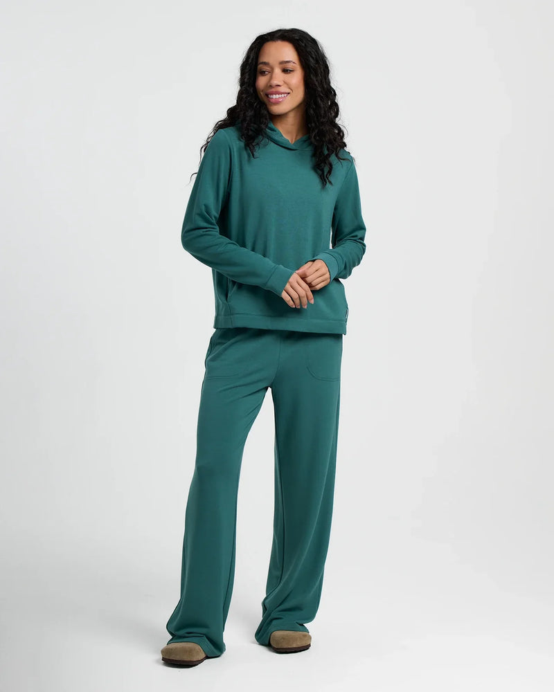 Load image into Gallery viewer, Free Fly Women&#39;s Bamboo Lightweight Fleece Cropped Hoodie 2026
