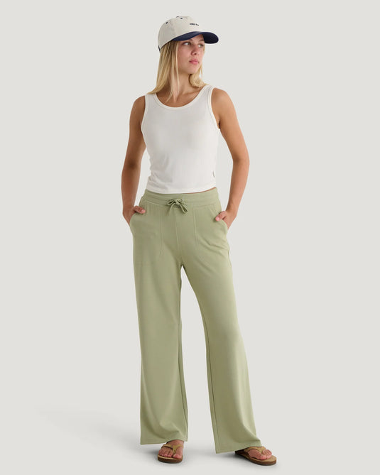 Free Fly Women's Bamboo Lightweight Fleece Wide Leg Pant