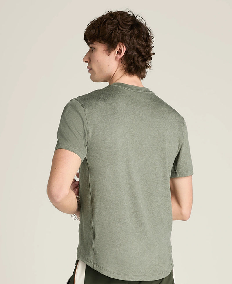 Load image into Gallery viewer, Wilson Men's Everyday Performance Tee - Ski &amp; Tennis Station
