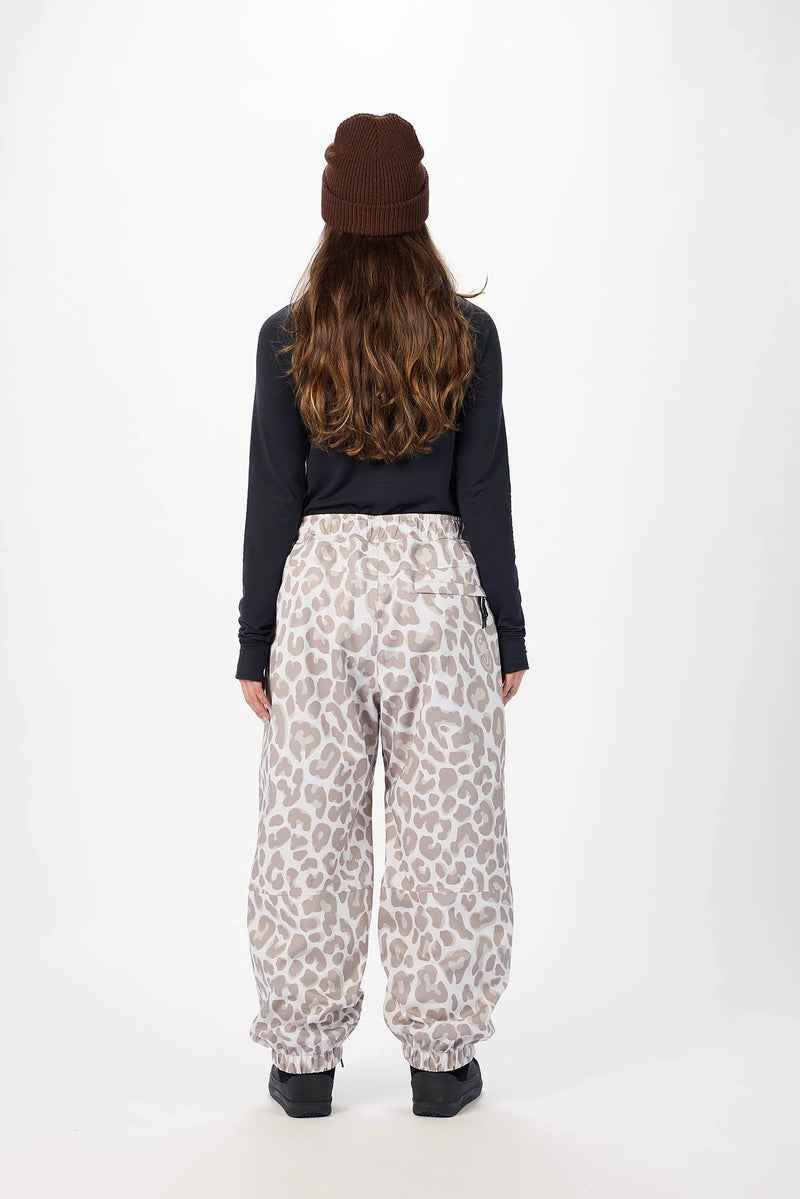 Load image into Gallery viewer, Airblaster Women's Elastic Boss Pants
