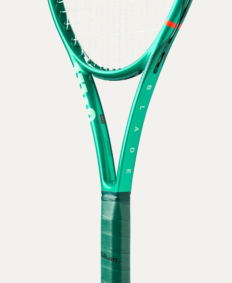 Load image into Gallery viewer, Wilson Blade 100 V10 Tennis Racket - Ski &amp; Tennis Station
