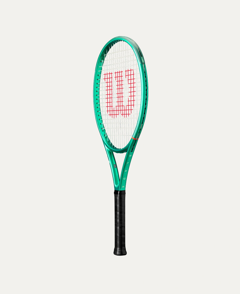 Load image into Gallery viewer, Wilson Blade 26 V10 Junior Tennis Racket
