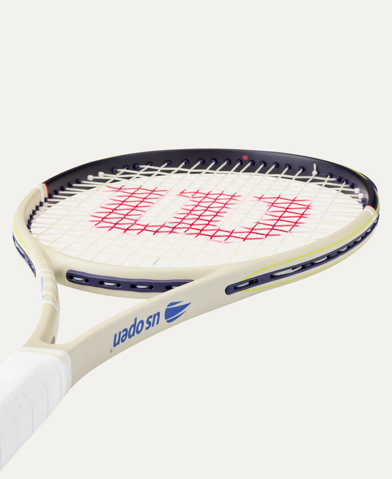Load image into Gallery viewer, Wilson US Open 2026 Blade 98 16x19 V10 Tennis Racket

