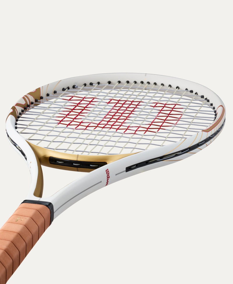 Load image into Gallery viewer, Wilson RF 01 Pro Hall of Fame Tennis Racquet
