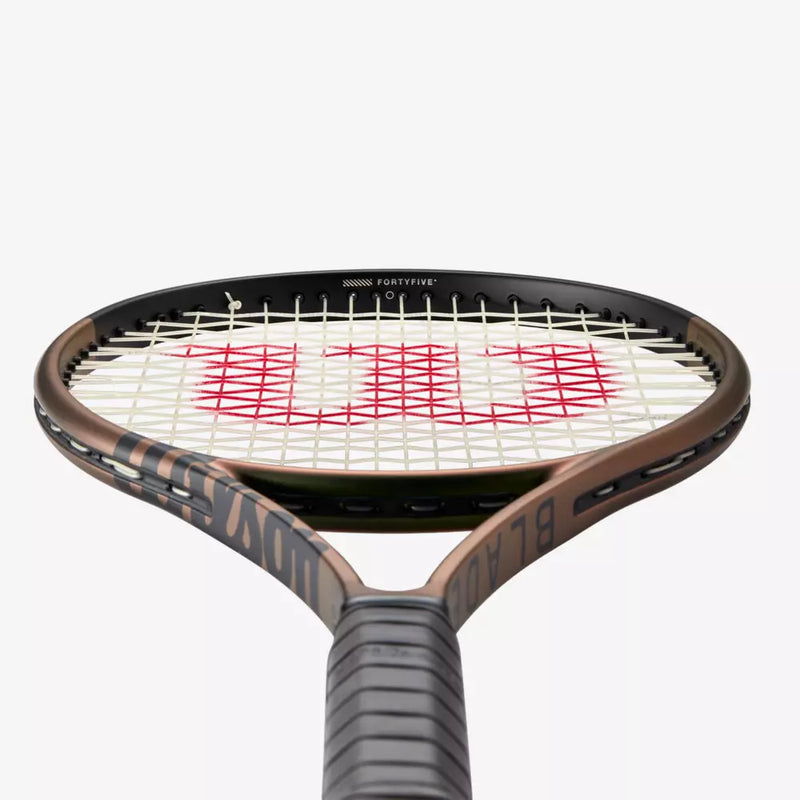 Load image into Gallery viewer, Wilson Blade 98 16X19 V8 Tennis Racquet
