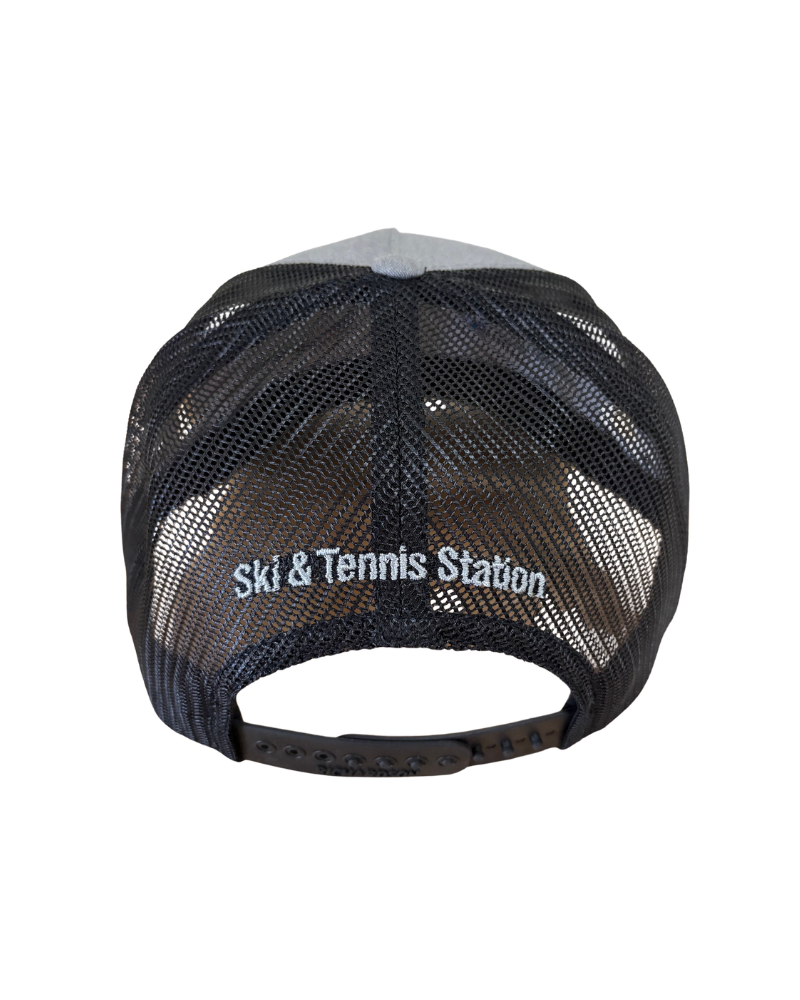 Load image into Gallery viewer, Cameleon Rope Trucker Hat
