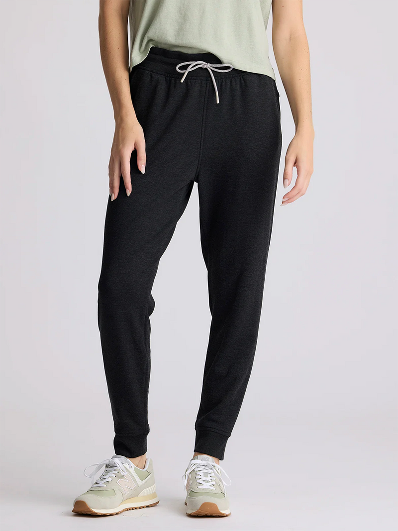 Load image into Gallery viewer, Free Fly Women&#39;s Bamboo Lightweight Fleece Jogger

