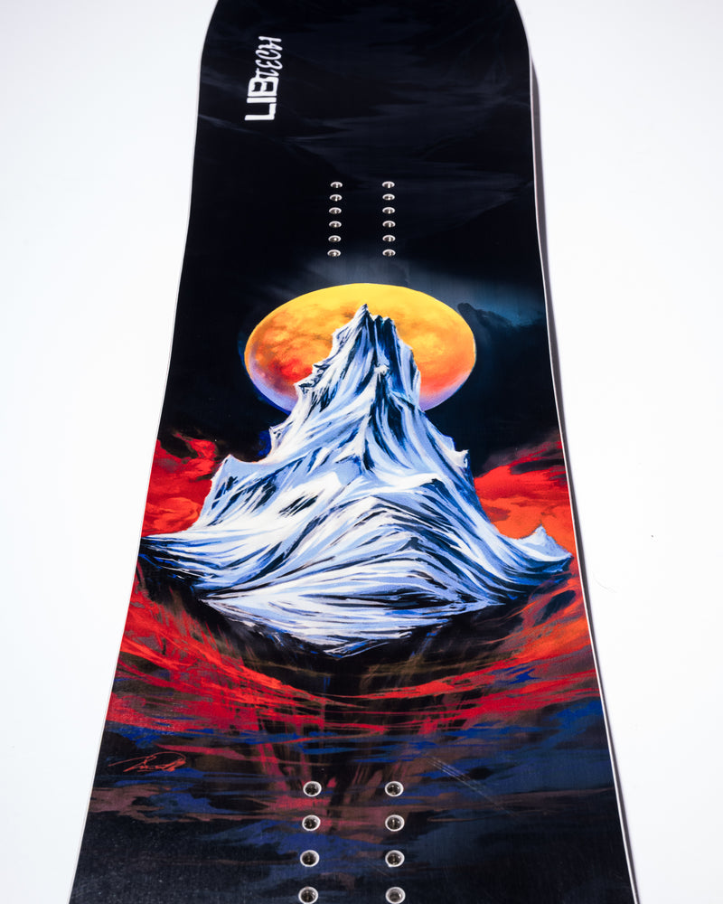 Load image into Gallery viewer, Lib Tech Dynamo Snowboard 2027
