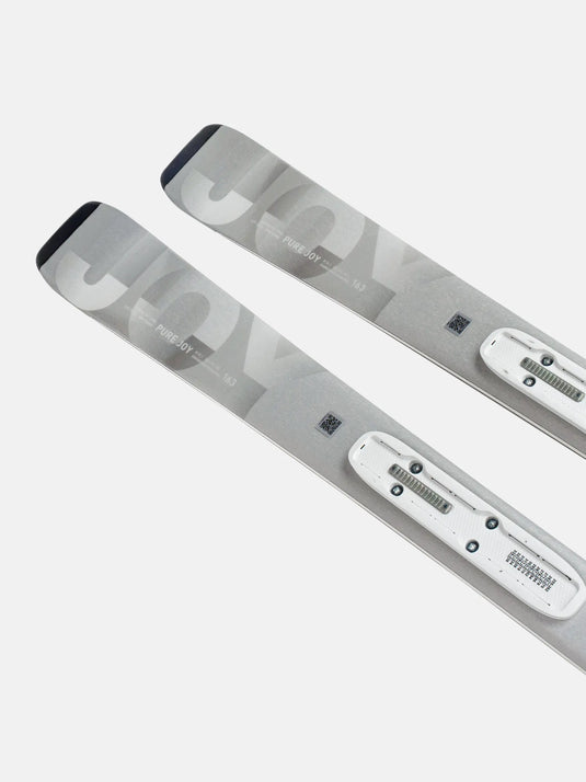 Two skis with bindings on a white background